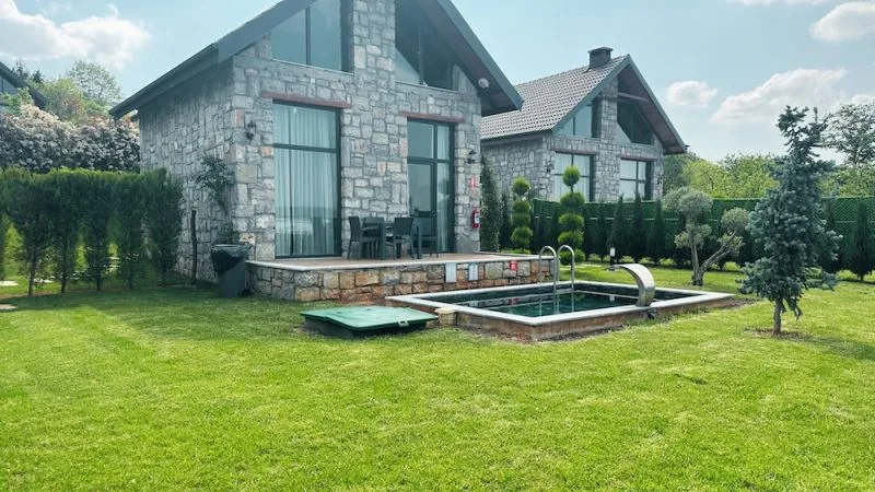 Lavin Bungalov – genel görünüm